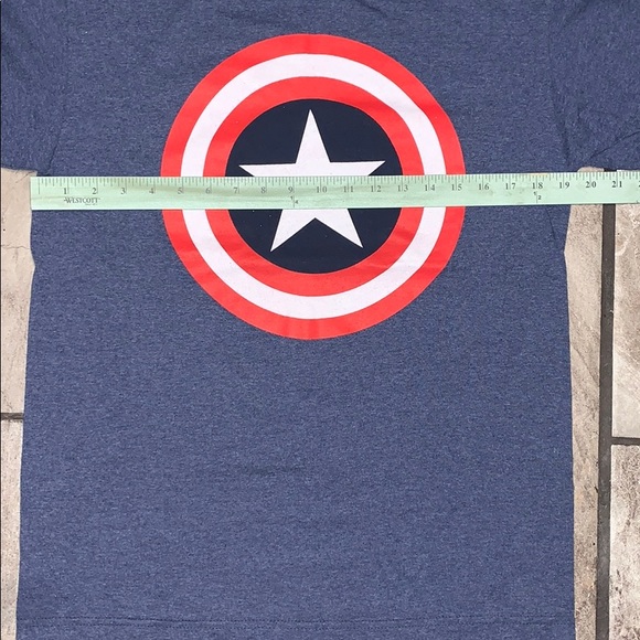 Men’s Captain America Tee - Picture 4 of 6